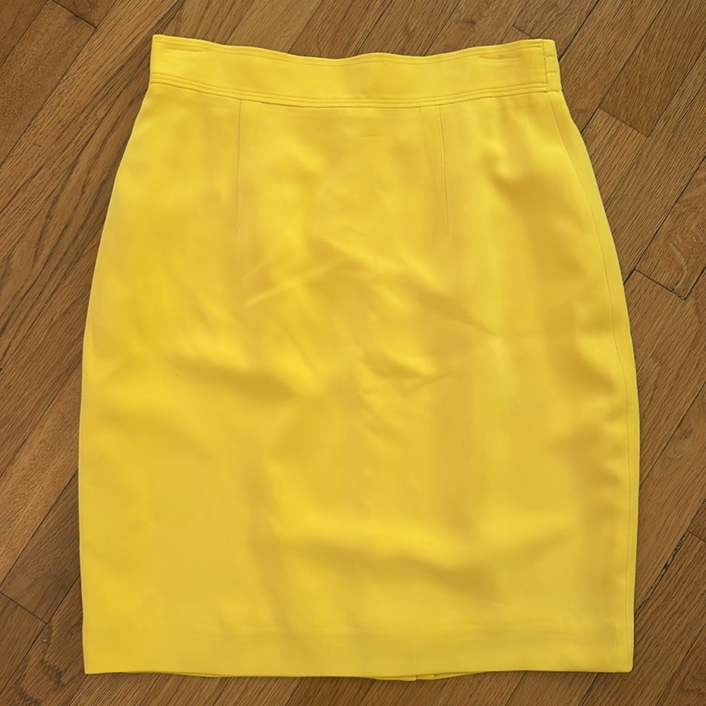 Silk VTG Dana Buchman skirt in EUC